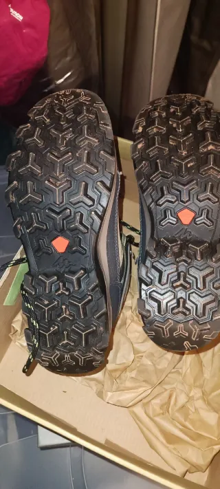 Bota niño Quechua impermeable