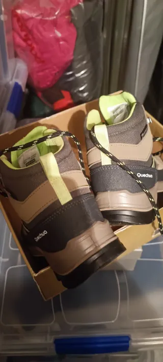 Bota niño Quechua impermeable