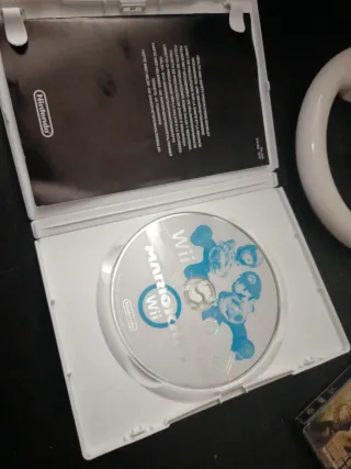 Mario Kart Wii + Volante Nintendo Wii