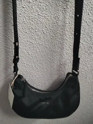 Bolso de hombro negro