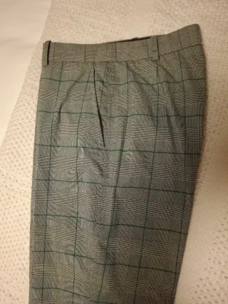 Pantalón Mango estilo inglés cuadros