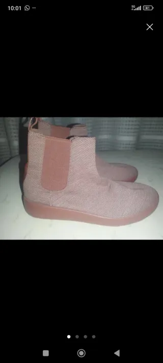 Botas y Zapatillas Yuccs Merino Casual, Talla 39.