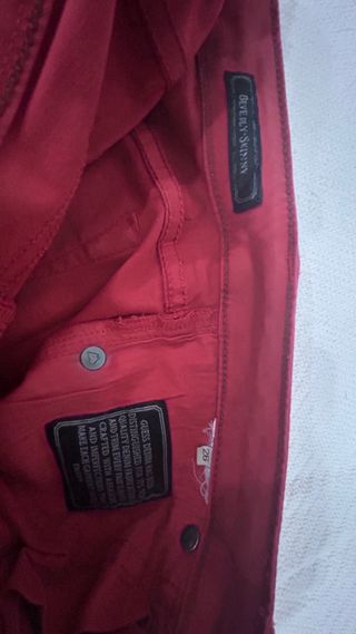 Guess Jeans Rojos Talla 26 tiro bajo