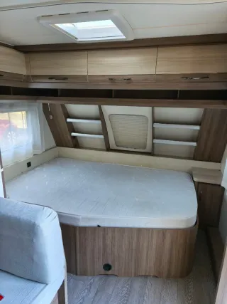 Caravana Hobby 545 KMF