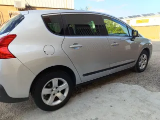 Peugeot 3008 2013