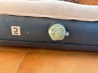 2 Colchones Hinchables Quechua Air Basic+Inflador