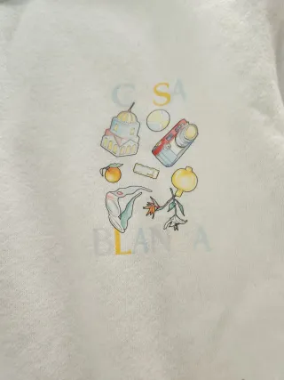 Sudadera blanca con estampado