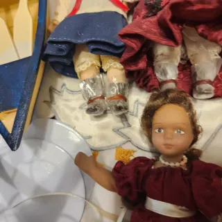 Collezione di bambole antiche