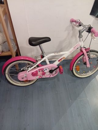 Bicicleta infantil rosa Btwin