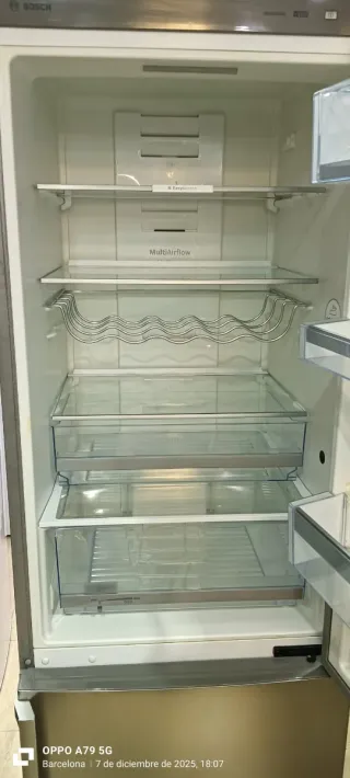 NEVERA COMBI BOSCH NO FROST ENERGÍA A+