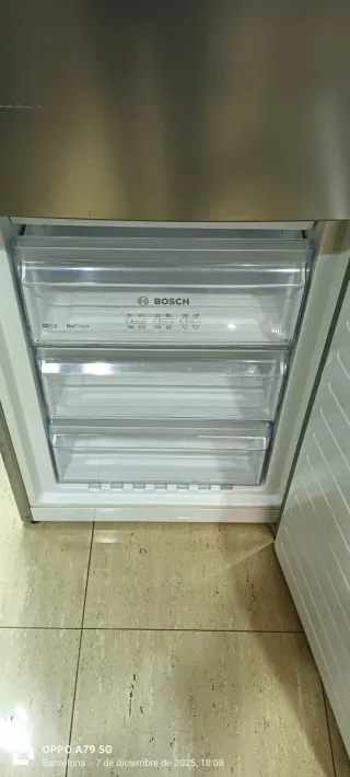 NEVERA COMBI BOSCH NO FROST ENERGÍA A+