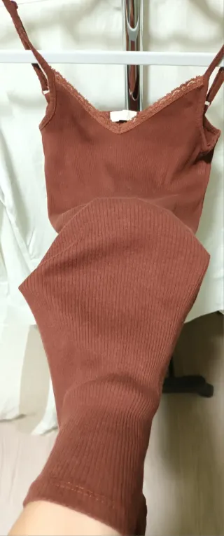 Top tirantes marrón S-M