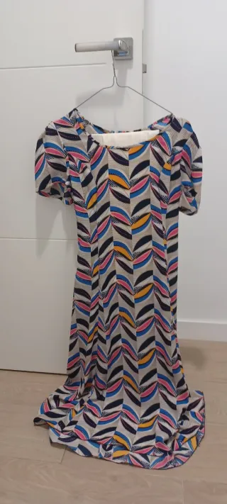 Vestido estampado hojas