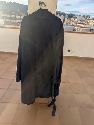 Bata de hombre azul marino