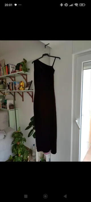 Vestido negro para eventos