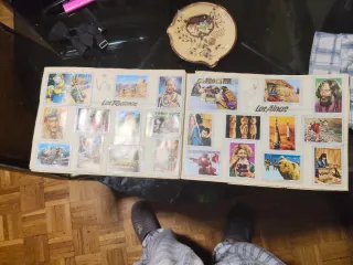 Álbum de cromos Los Tibetanos y Los Ainos