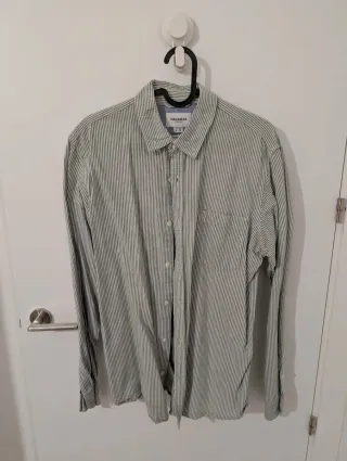 Camisa Oxford Rayas Verdes Pull&Bear Talla M