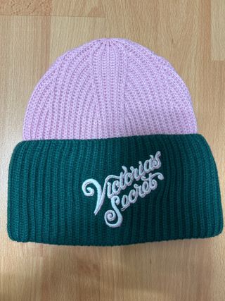 Gorro Victoria's Secret Rosa y Verde