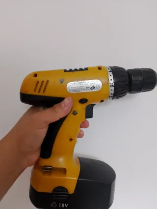 Taladro Inalámbrico 18V