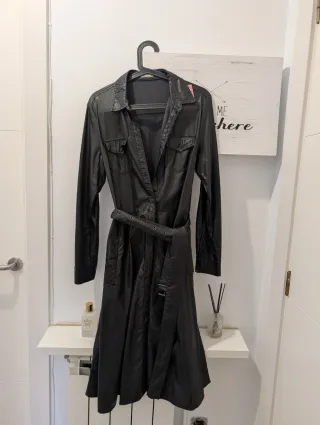 Vestido midi efecto piel