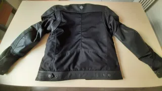 Chaqueta moto verano negra lisa TUCANO URBANO