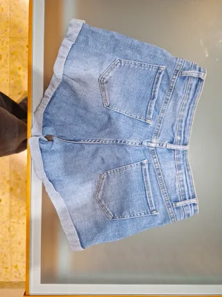 Pantalones vaqueros cortos M