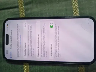 iPhone 14 Pro Max dorato