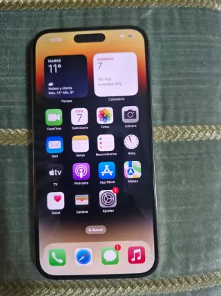 iPhone 14 Pro Max dorato