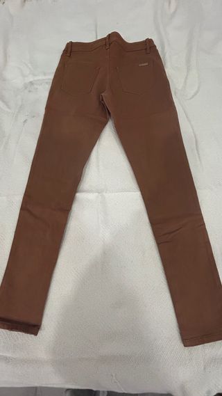 Pantalones Mango marrón tiro medio Talla 34