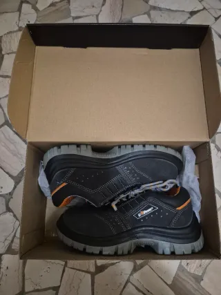 Scarpe antinfortunistiche U-Power