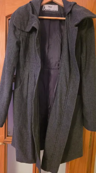 Abrigo trenka Stradivarius mujer Talla S