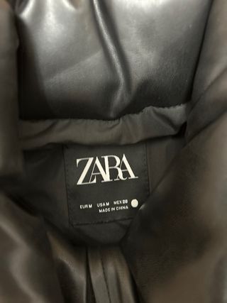 Chaleco acolchado efecto piel Zara Talla M