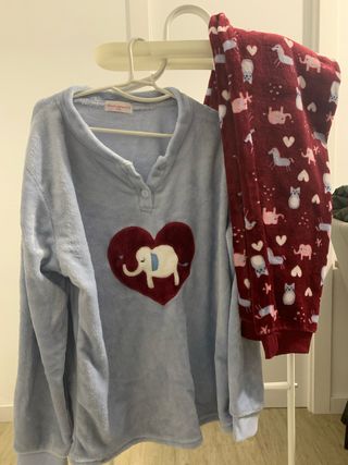 Pijama mujer azul y rojo con elefante
