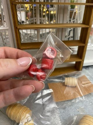 Scaffale per Casa delle Bambole