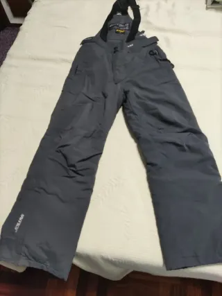 Pantalón de nieve infantil con tirantestalla 14