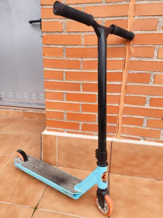 Patinete Scooter Oxelo Azul y Naranja