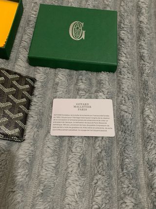 Cartera Negra y Verde