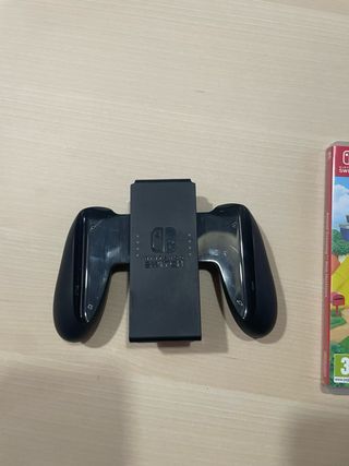 Nintendo Switch OLED + Mario Kart 8 Deluxe