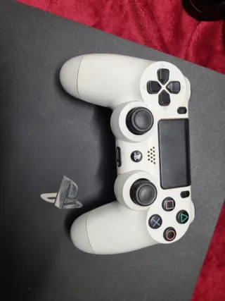 PlayStation 4 Pro 1TB + Call of Duty