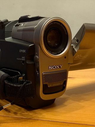 Videocámara Sony Handycam DCR-TRV7E MiniDV