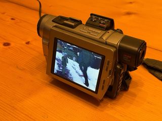 Videocámara Sony Handycam DCR-TRV7E MiniDV