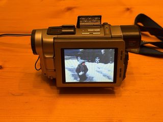Videocámara Sony Handycam DCR-TRV7E MiniDV