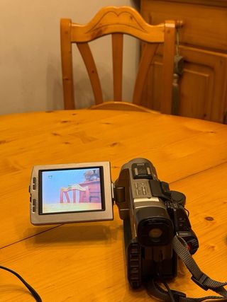 Videocámara Sony Handycam DCR-TRV7E MiniDV