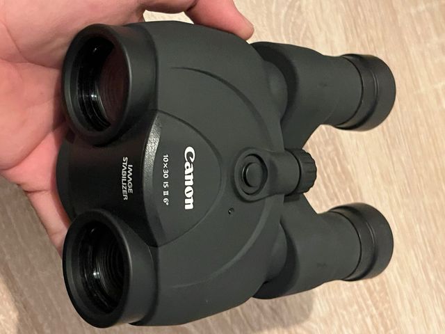 Prismatici Canon 10x30 IS II