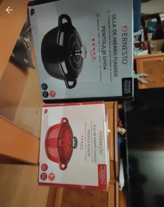 Olla Ernesto Hierro Fundido Negra/Roja