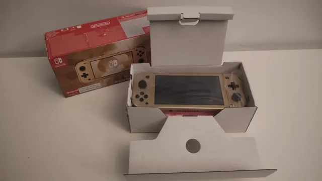 Nintendo Switch Lite Edición Hyrule