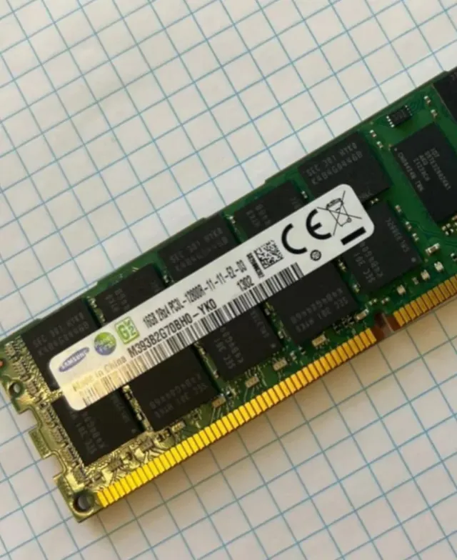 Memoria RAM Samsung 16GB DDR3 ECC 1600MHz