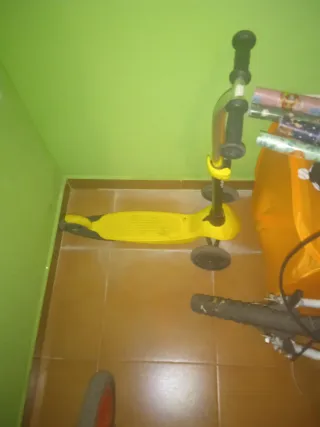 Patinete infantil 3 ruedas amarillo