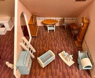 Casa delle bambole in stile vittoriano