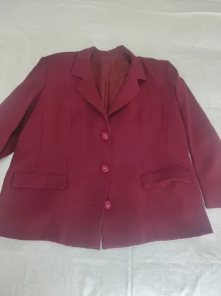Chaqueta de señora roja